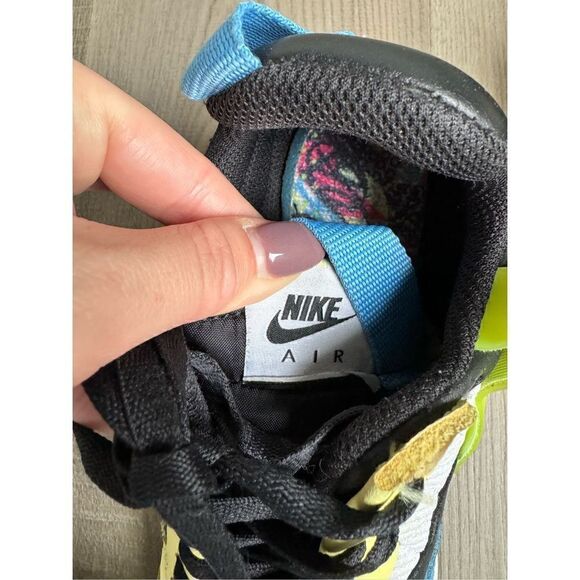 Jordan MA2 Big Kid 4 YOUTH Multicolor CW6594-110 Sneaker Athletic Trainer 5.5 W - Picture 10 of 13